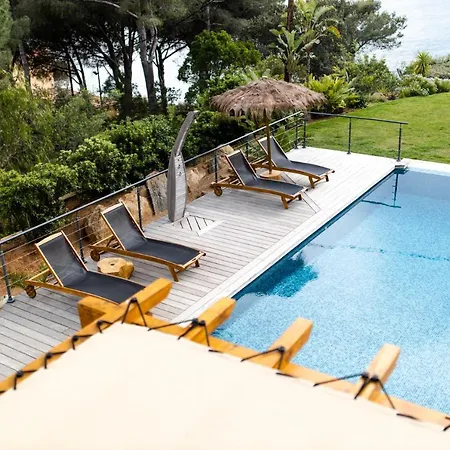 Βίλα Blanche Luxury - Pieds Dans L'eau, Piscine Chauffee La Croix-Valmer